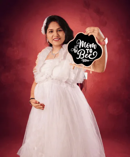Maternity photoshoot themes at 8 Lenses, Kurla Mumbai